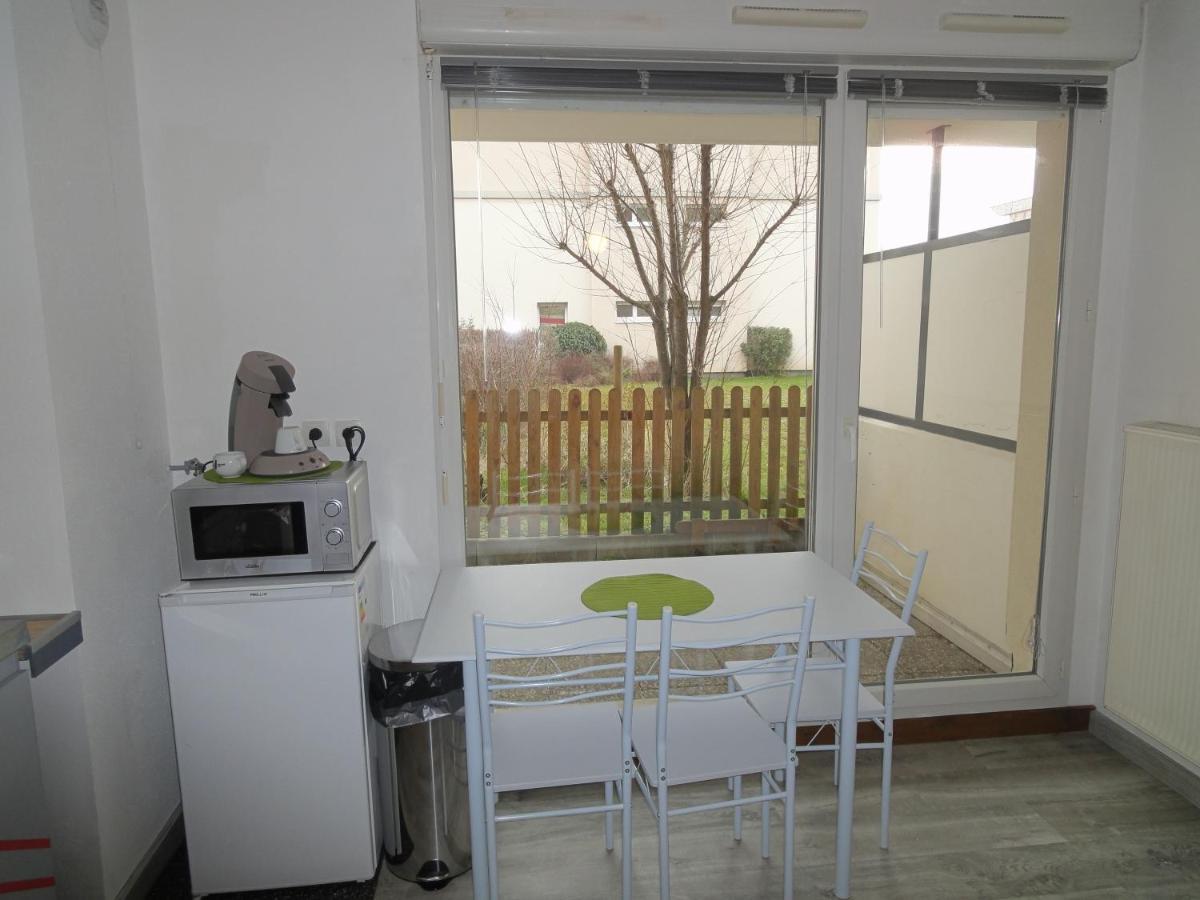 Logement Type Studio 1 Piece Proche Zenith Strasbourg Luaran gambar